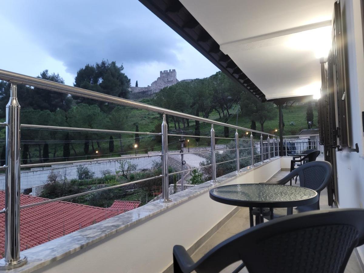 G&K Garden Hotel Berat Extérieur photo